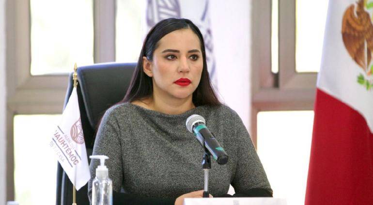 Morena aplaude retirada de la vida pública de Sandra Cuevas