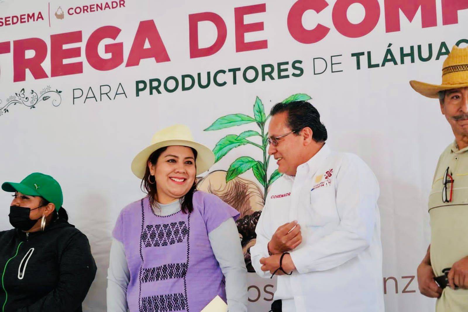 Comienza apoyo prioritario a campesinos con composta gratuita y mecanización en Tláhuac