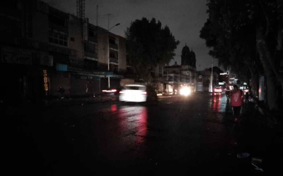 Apagón masivo y caos en la CDMX debido a fuertes lluvias