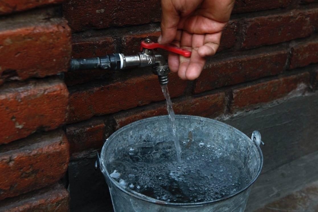 Sheinbaum anuncia tres meses difíciles para el abastecimiento de agua potable